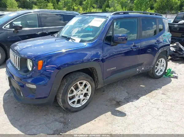 ZACNJDB1XMPM08955 2021 JEEP RENEGADE - Image 2