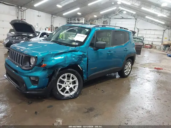 ZACNJDB1XNPN50837 2022 JEEP RENEGADE - Image 2