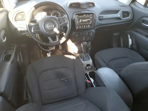 ZACNJDB1XNPN79609 2022 JEEP RENEGADE - Image 8
