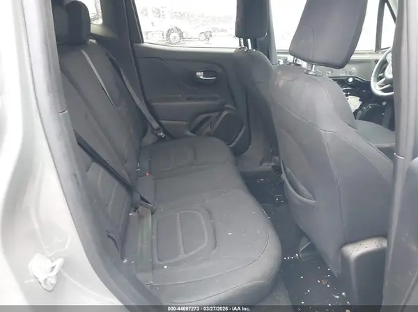 ZACNJDB1XNPN83319 2022 JEEP RENEGADE - Image 8