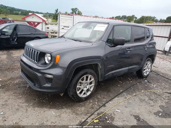 ZACNJDB1XPPP17605 2023 JEEP RENEGADE - Image 2