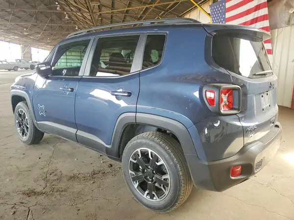 ZACNJDB1XPPP36154 2023 JEEP RENEGADE - Image 2