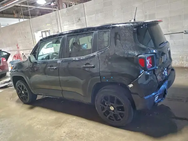 ZACNJDB1XPPP37126 2023 JEEP RENEGADE - Image 2