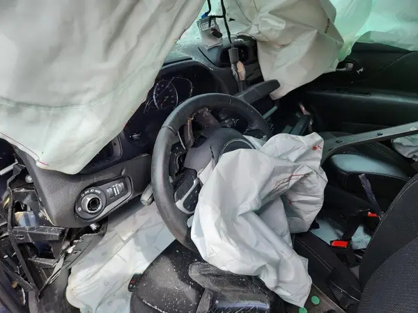 ZACNJDB1XPPP61605 2023 JEEP RENEGADE - Image 8