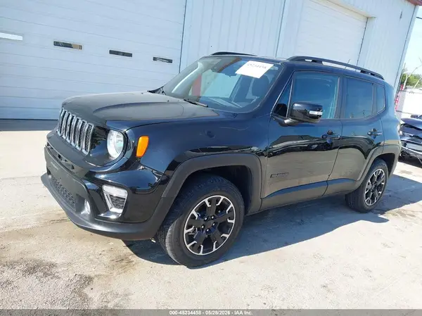 ZACNJDB1XPPP70515 2023 JEEP RENEGADE - Image 2