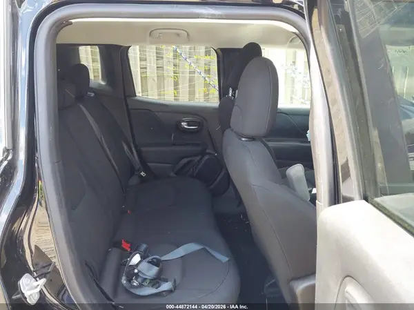 ZACNJDB1XPPP72653 2023 JEEP RENEGADE - Image 8