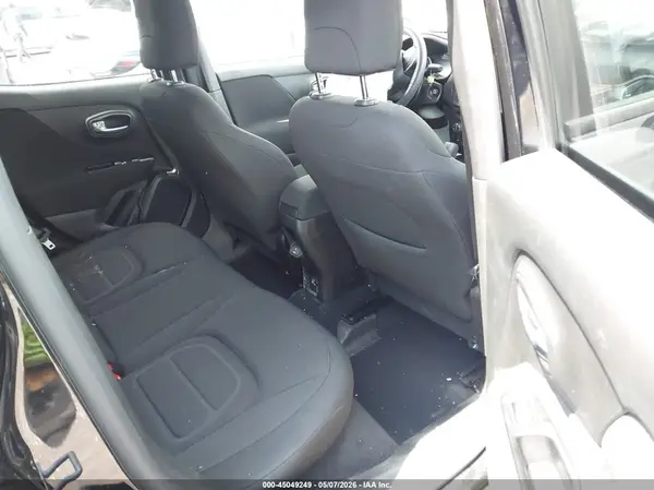 ZACNJDBB0MPM27667 2021 JEEP RENEGADE - Image 8
