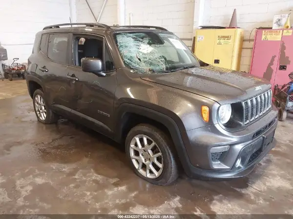ZACNJDBB0MPM28530 2021 JEEP RENEGADE - Image 1