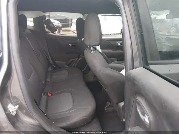 ZACNJDBB0MPM69546 2021 JEEP RENEGADE - Image 8