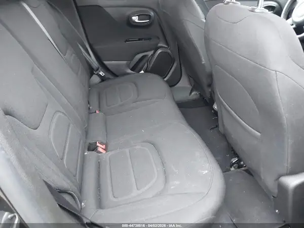 ZACNJDBB0MPM75427 2021 JEEP RENEGADE - Image 8