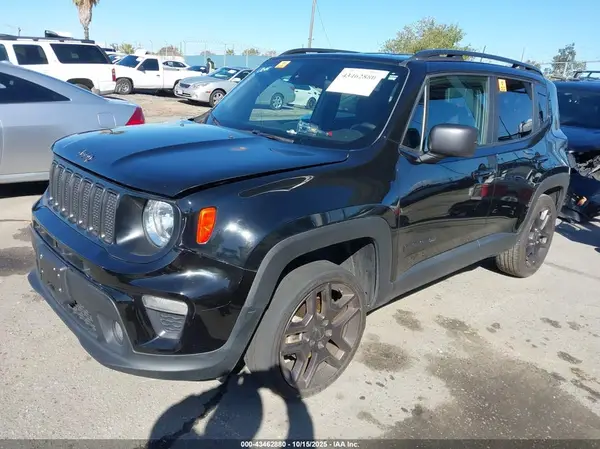 ZACNJDBB0MPN13108 2021 JEEP RENEGADE - Image 2