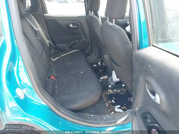 ZACNJDBB0MPN15490 2021 JEEP RENEGADE - Image 8