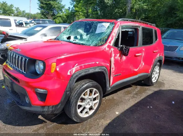 ZACNJDBB1MPM20596 2021 JEEP RENEGADE - Image 2