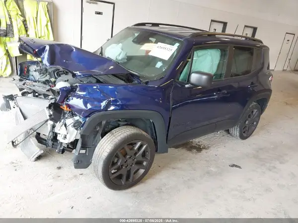 ZACNJDBB1MPM38810 2021 JEEP RENEGADE - Image 2
