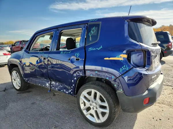 ZACNJDBB1MPM81639 2021 JEEP RENEGADE - Image 2