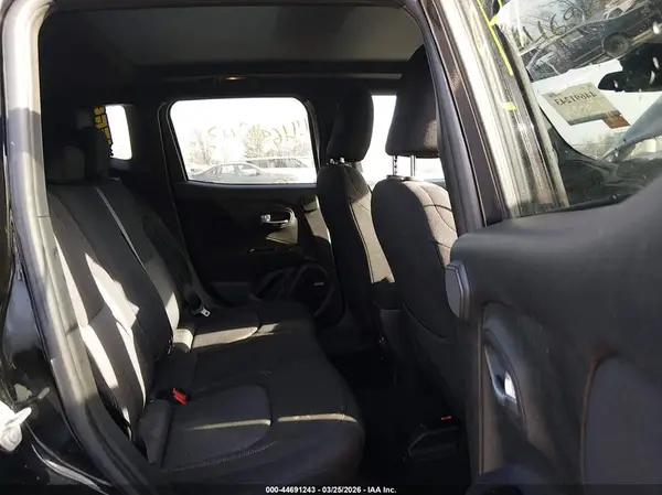 ZACNJDBB1MPN10699 2021 JEEP RENEGADE - Image 8