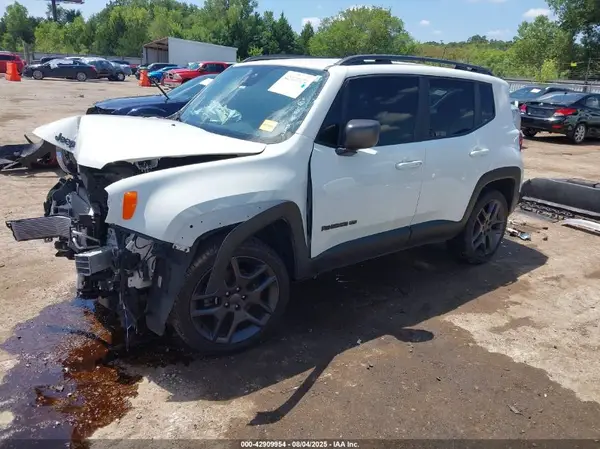 ZACNJDBB2MPM45782 2021 JEEP RENEGADE - Image 2