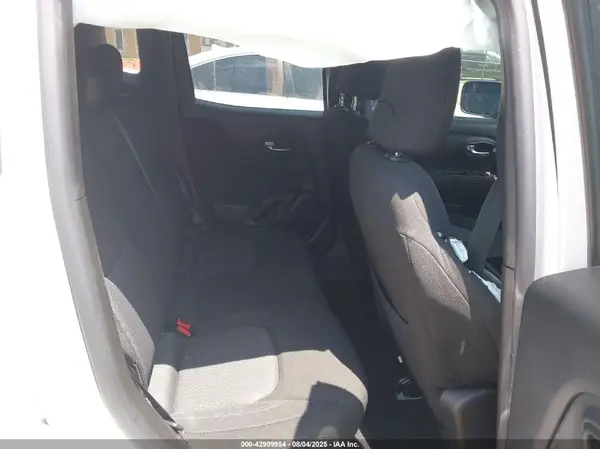 ZACNJDBB2MPM45782 2021 JEEP RENEGADE - Image 8