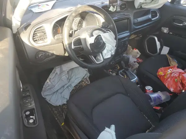 ZACNJDBB2MPM48276 2021 JEEP RENEGADE - Image 8