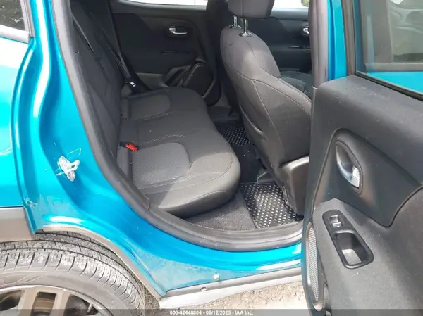 ZACNJDBB2MPM95095 2021 JEEP RENEGADE - Image 8