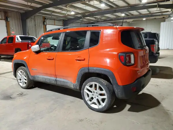 ZACNJDBB2MPM96554 2021 JEEP RENEGADE - Image 2