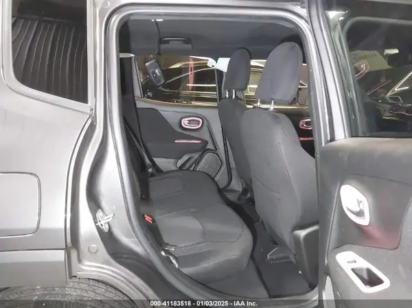ZACNJDBB2MPN32467 2021 JEEP RENEGADE - Image 8