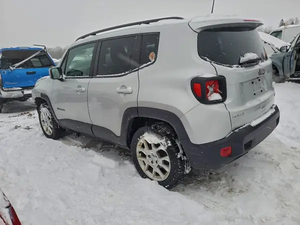 ZACNJDBB3MPM24522 2021 JEEP RENEGADE - Image 2