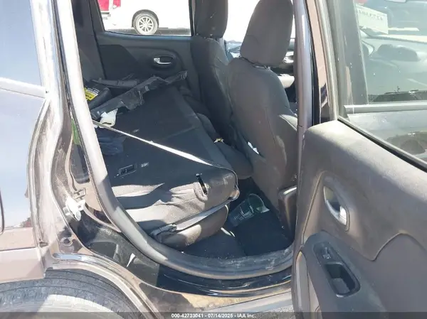ZACNJDBB3MPM94151 2021 JEEP RENEGADE - Image 8