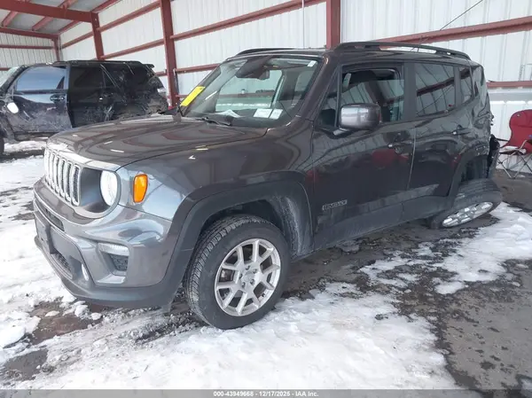ZACNJDBB3MPN11613 2021 JEEP RENEGADE - Image 2