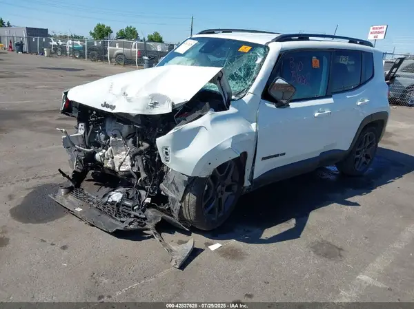 ZACNJDBB3MPN23809 2021 JEEP RENEGADE - Image 2