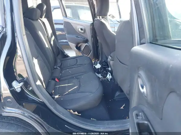 ZACNJDBB3MPN26676 2021 JEEP RENEGADE - Image 8