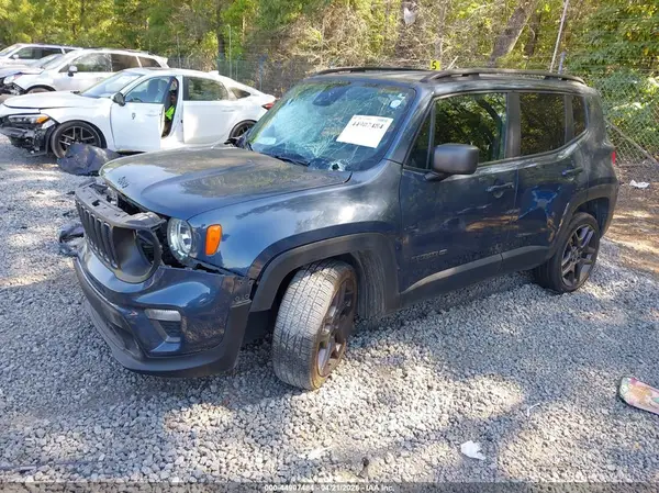 ZACNJDBB3MPN26807 2021 JEEP RENEGADE - Image 2
