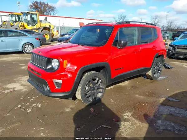 ZACNJDBB4MPM33455 2021 JEEP RENEGADE - Image 2
