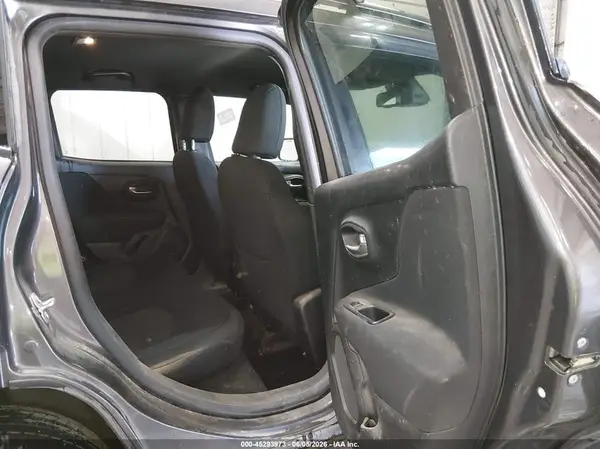 ZACNJDBB4MPM48392 2021 JEEP RENEGADE - Image 8
