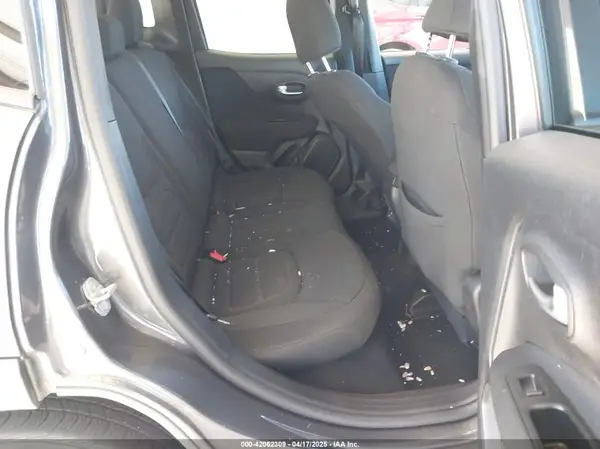 ZACNJDBB4MPN14004 2021 JEEP RENEGADE - Image 8