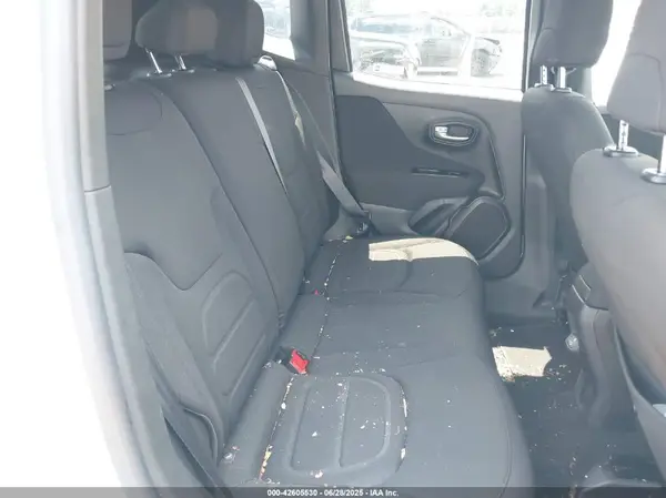 ZACNJDBB4MPN16805 2021 JEEP RENEGADE - Image 8