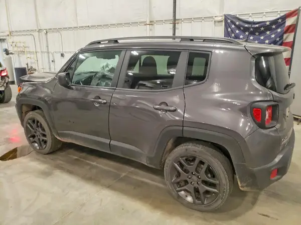ZACNJDBB4MPN36990 2021 JEEP RENEGADE - Image 2