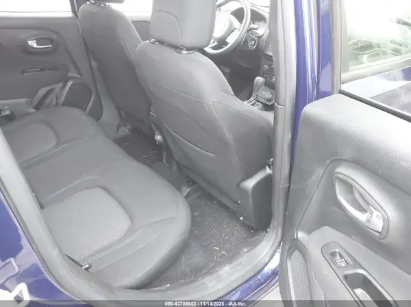 ZACNJDBB5MPM64553 2021 JEEP RENEGADE - Image 8