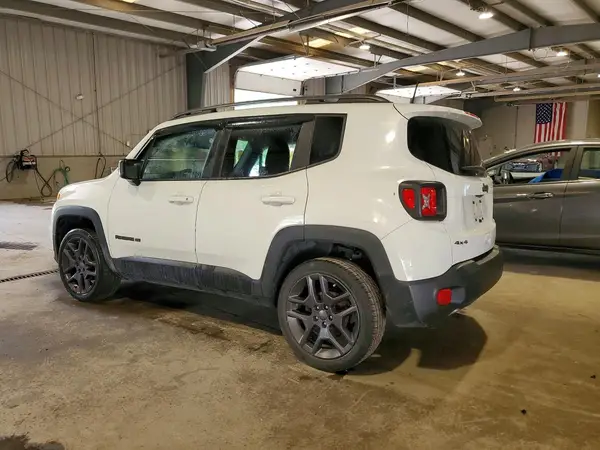 ZACNJDBB5MPM72068 2021 JEEP RENEGADE - Image 2