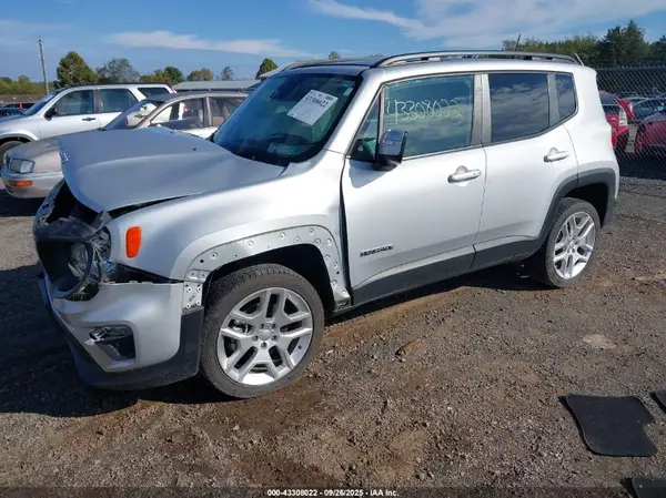 ZACNJDBB5MPM80963 2021 JEEP RENEGADE - Image 2