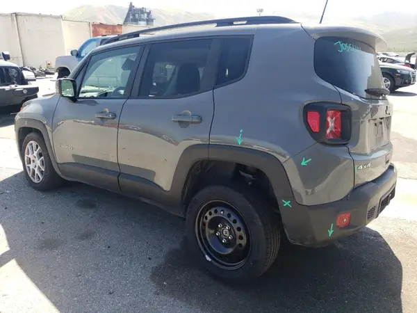 ZACNJDBB5MPN15842 2021 JEEP RENEGADE - Image 2