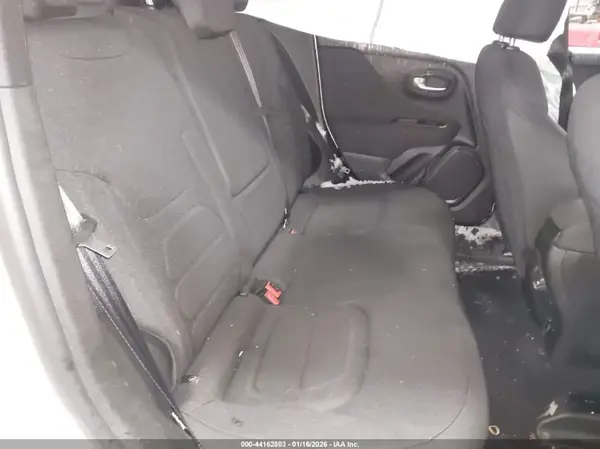 ZACNJDBB5MPN16800 2021 JEEP RENEGADE - Image 8
