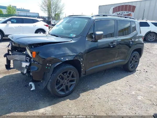 ZACNJDBB5MPN33810 2021 JEEP RENEGADE - Image 2