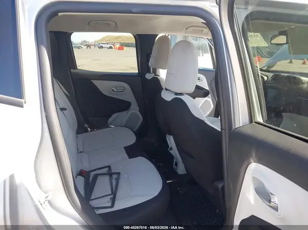 ZACNJDBB6MPM67526 2021 JEEP RENEGADE - Image 8