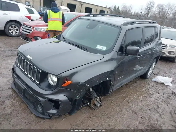ZACNJDBB6MPN16997 2021 JEEP RENEGADE - Image 2