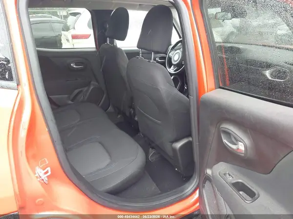 ZACNJDBB7MPM78356 2021 JEEP RENEGADE - Image 8
