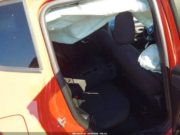 ZACNJDBB7MPM94816 2021 JEEP RENEGADE - Image 8