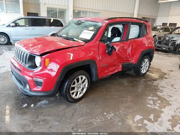 ZACNJDBB7MPN13607 2021 JEEP RENEGADE - Image 2