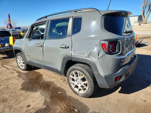 ZACNJDBB7MPN14322 2021 JEEP RENEGADE - Image 2