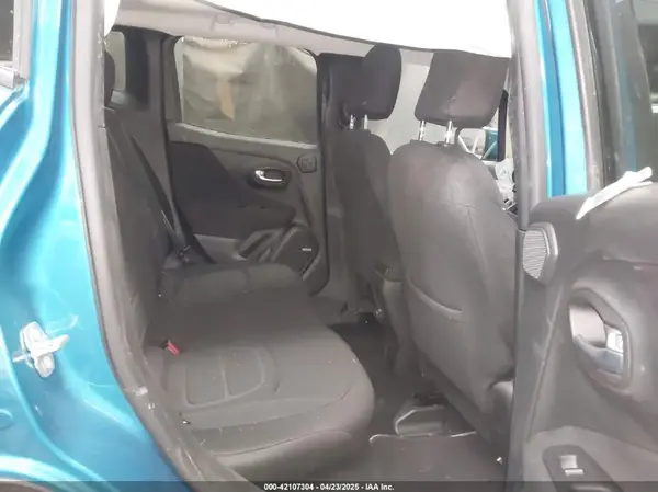 ZACNJDBB7MPN36630 2021 JEEP RENEGADE - Image 8